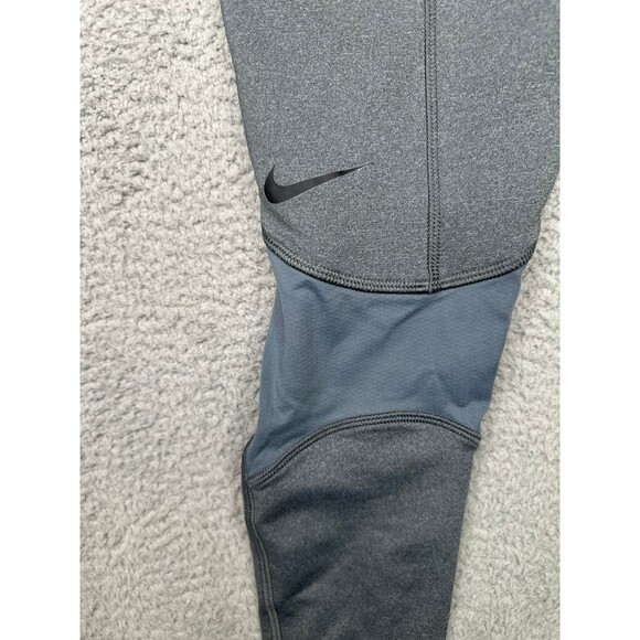 Nike Pro Dri-Fit Hyperwarm Training
Running Pants Leggings Grey Sz medium - Picture 7 of 8